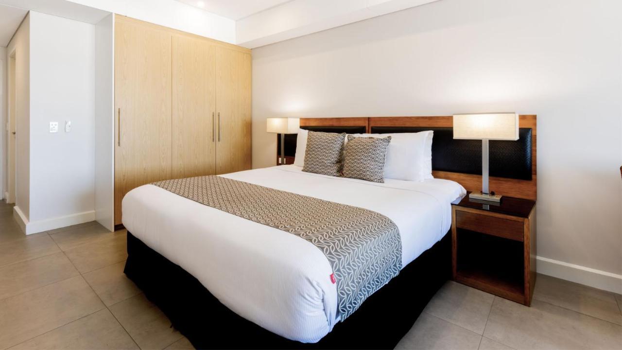 Oaks Darwin Elan Hotel Exterior photo